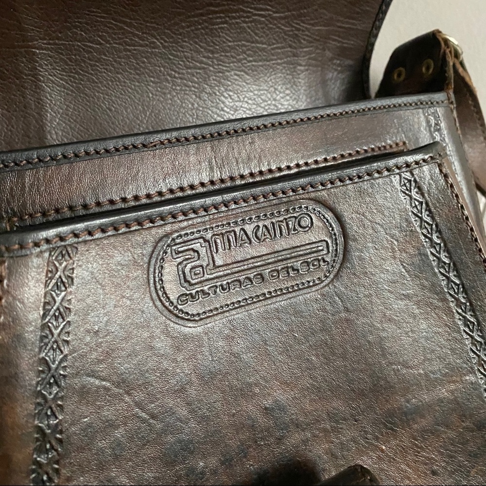 Anna Cainzo Tooled Leather Crossbody - Picture 6 of 7
